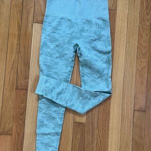 Gymshark Camo Seamless Leggings - Sage Green